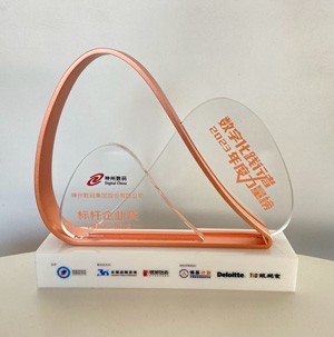 J9���λ�-������Ϸ��һƷ��